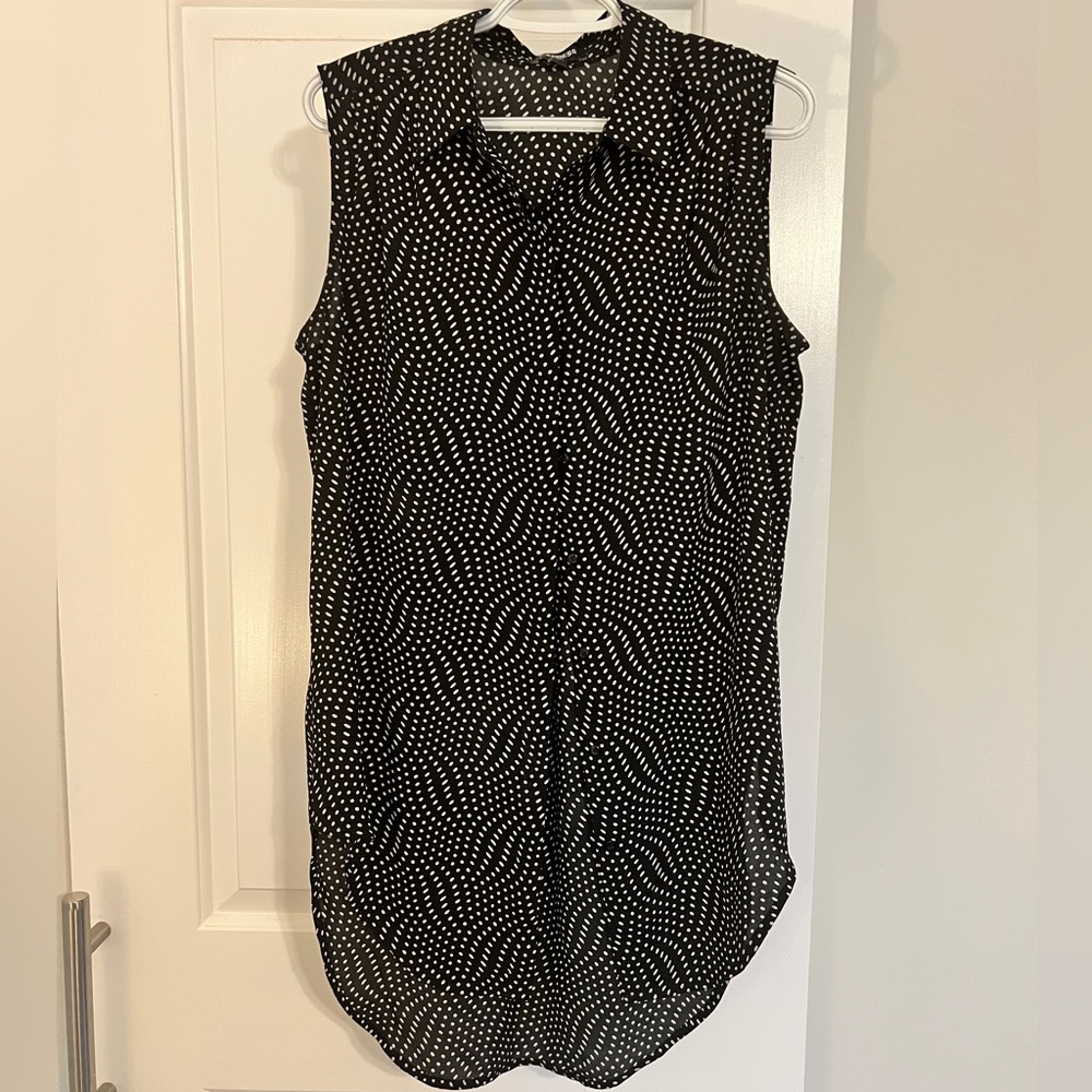 Black and White Polka Dot Tunic Sleeveless Top